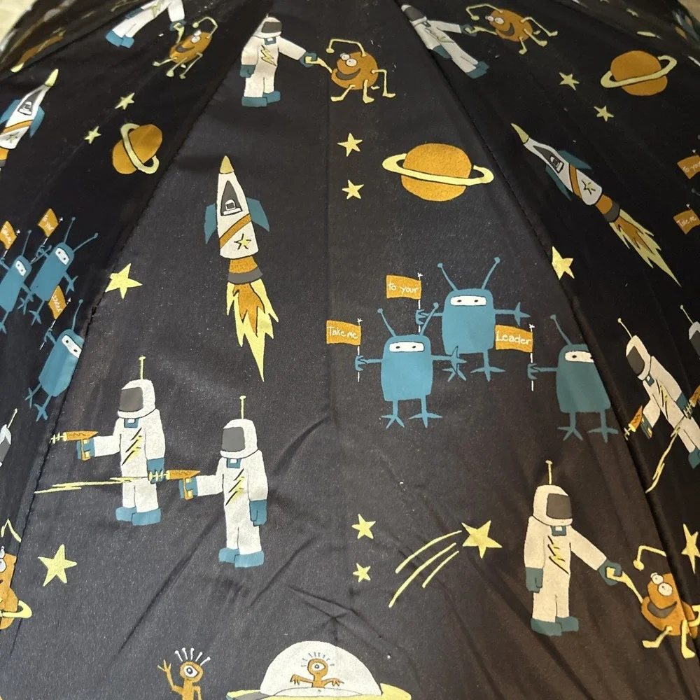 Rare Hatley Child Umbrella Whimsical Alien Cartoon Print‎